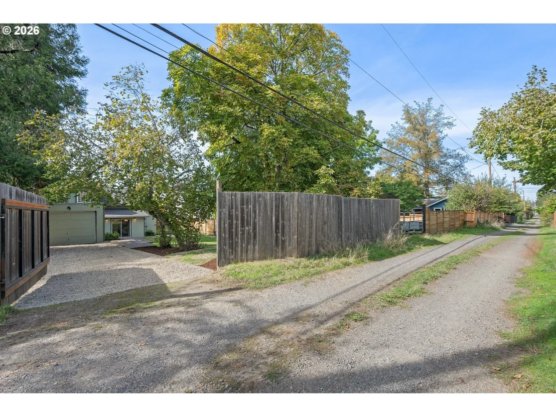 Photo of 1847 ORCHARD ST