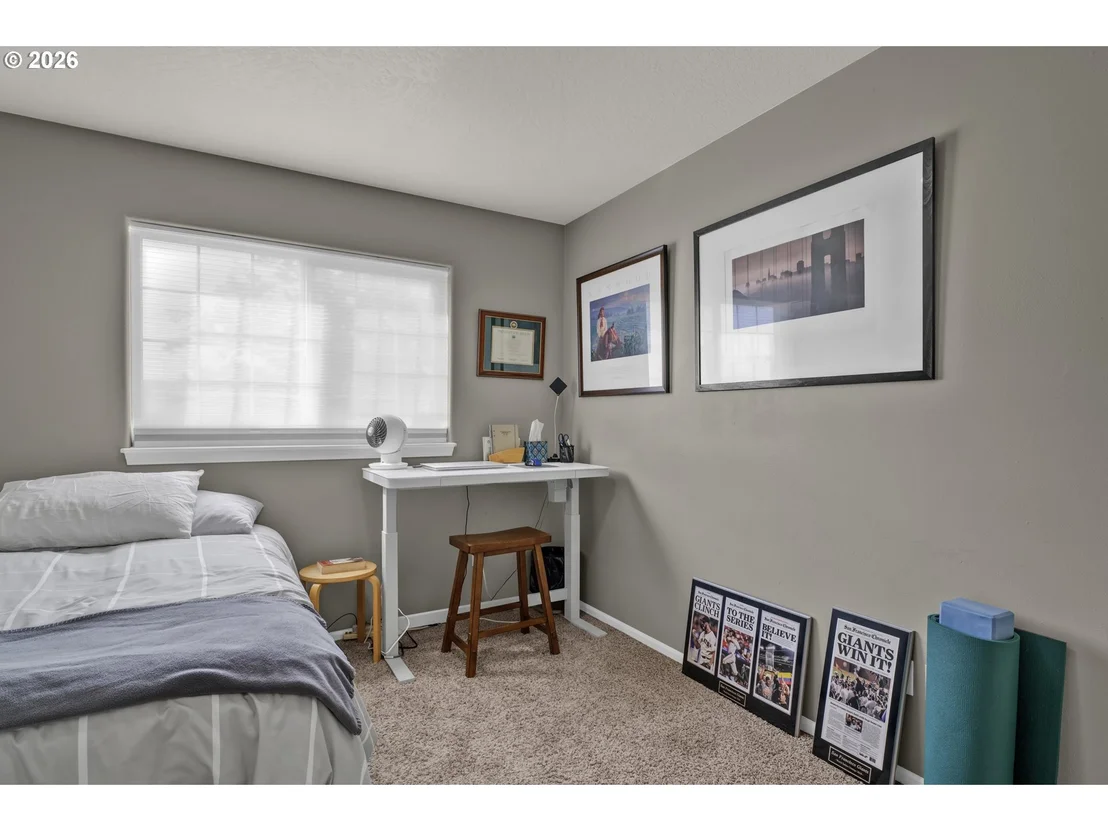 Photo of 190 NAISMITH BLVD