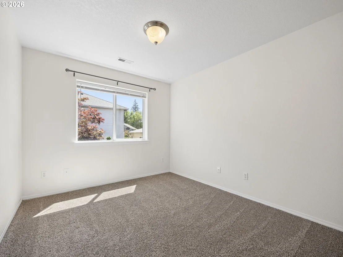 Photo of 1384 SW 22ND TER