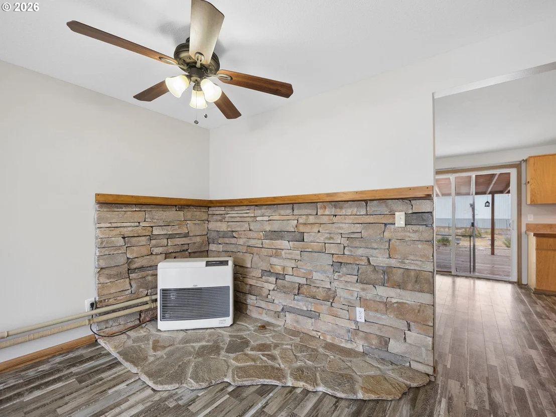 Photo of 12866 SE DAVIS LOOP
