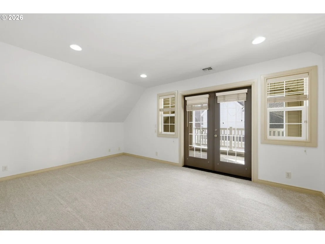 Photo of 441 COVEY LN