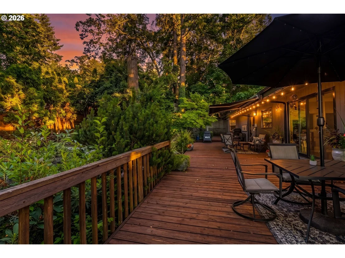 Photo of 2610 HIGHLAND OAKS DR