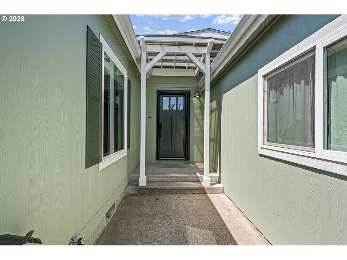 Photo of Unit 15 at 3220 CRESCENT AVE