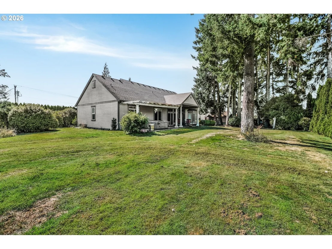 Photo of 30683 S HIGHWAY 213