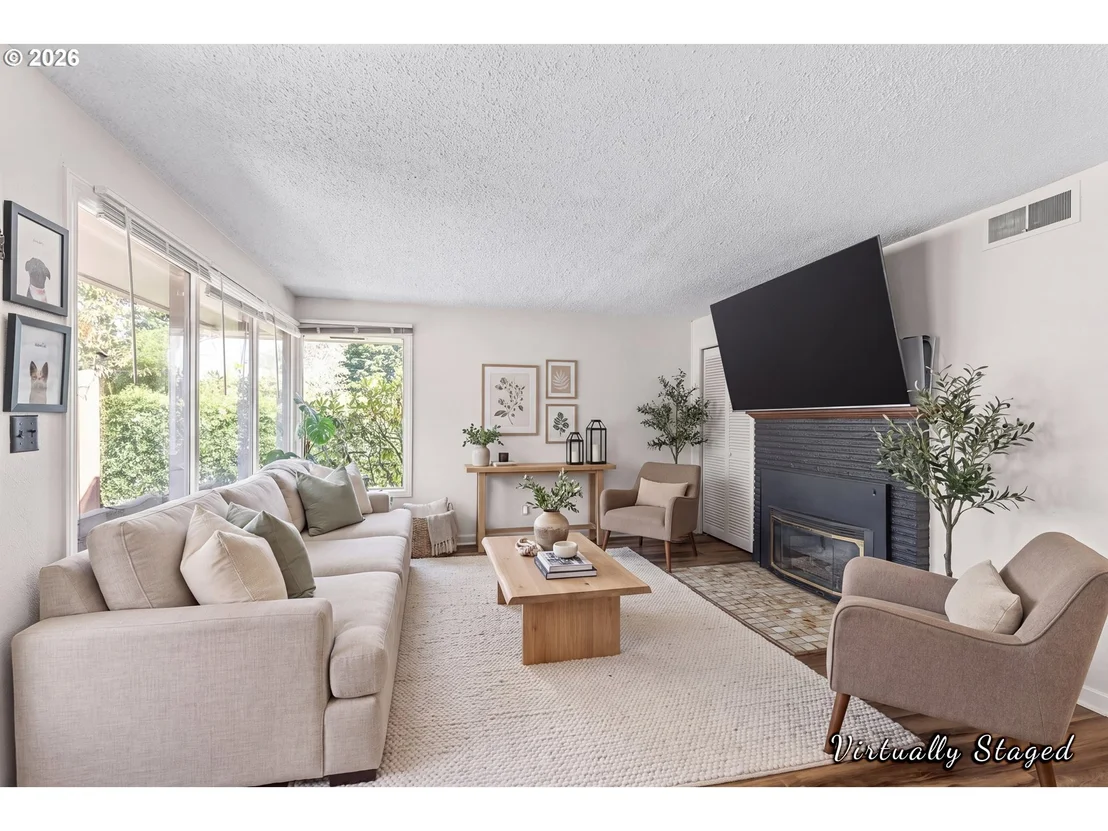Photo of 2157 MYRTLE AVE