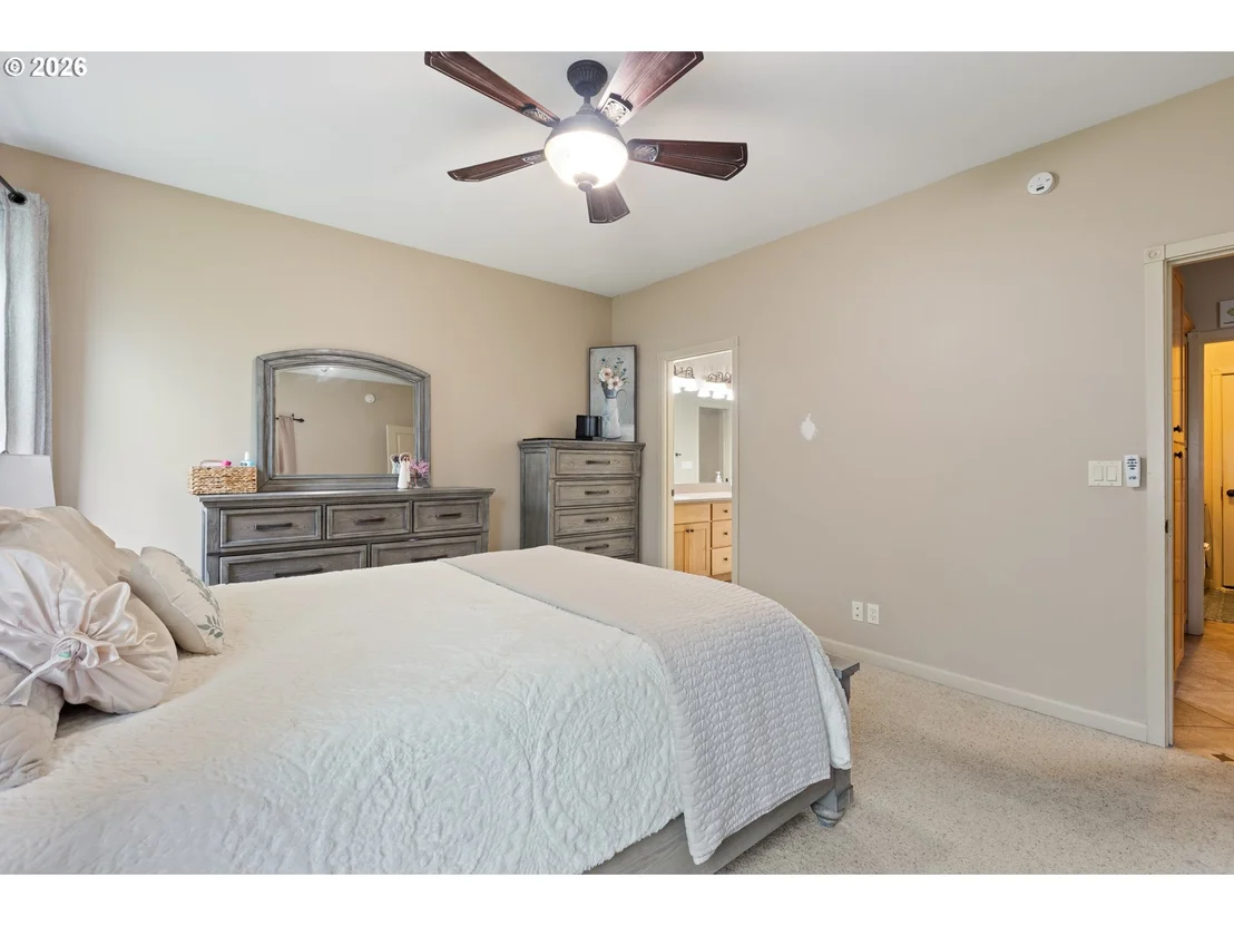 Photo of 849 NORTH VIEW DR