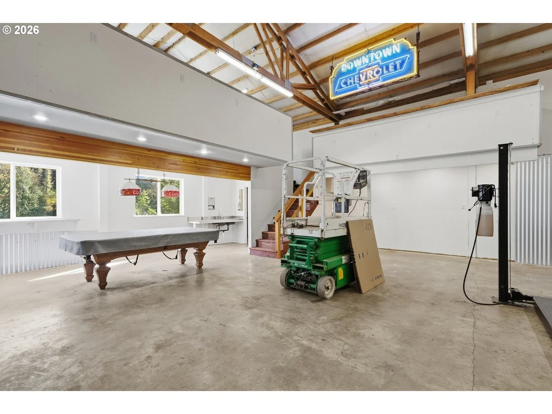 Photo of 15540 TRASK RIVER RD