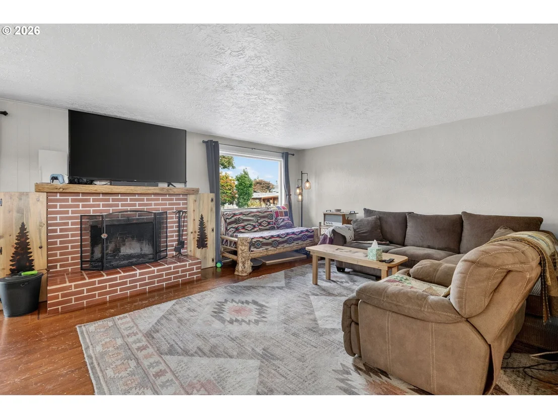 Photo of 2488 VIEWMONT AVE