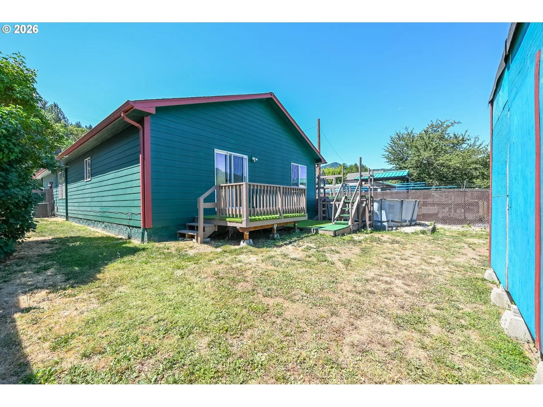 Photo of 356 SETHER AVE