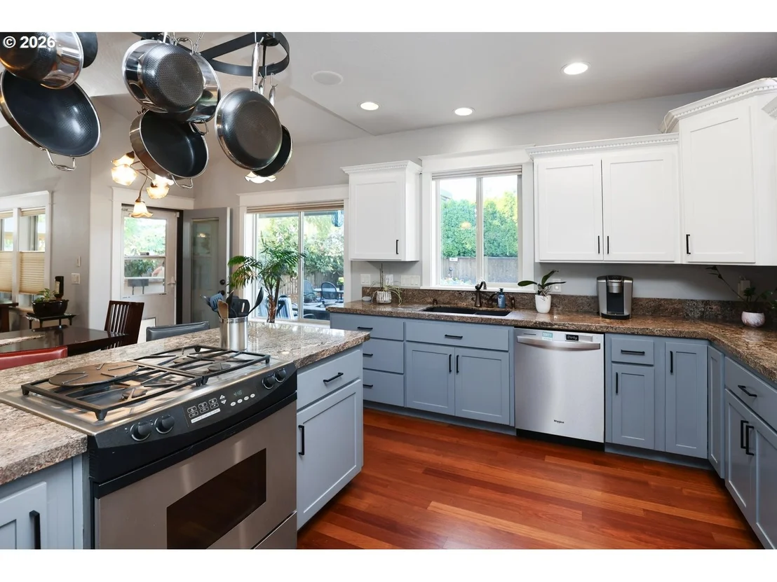 Photo of 347 LAZY AVE