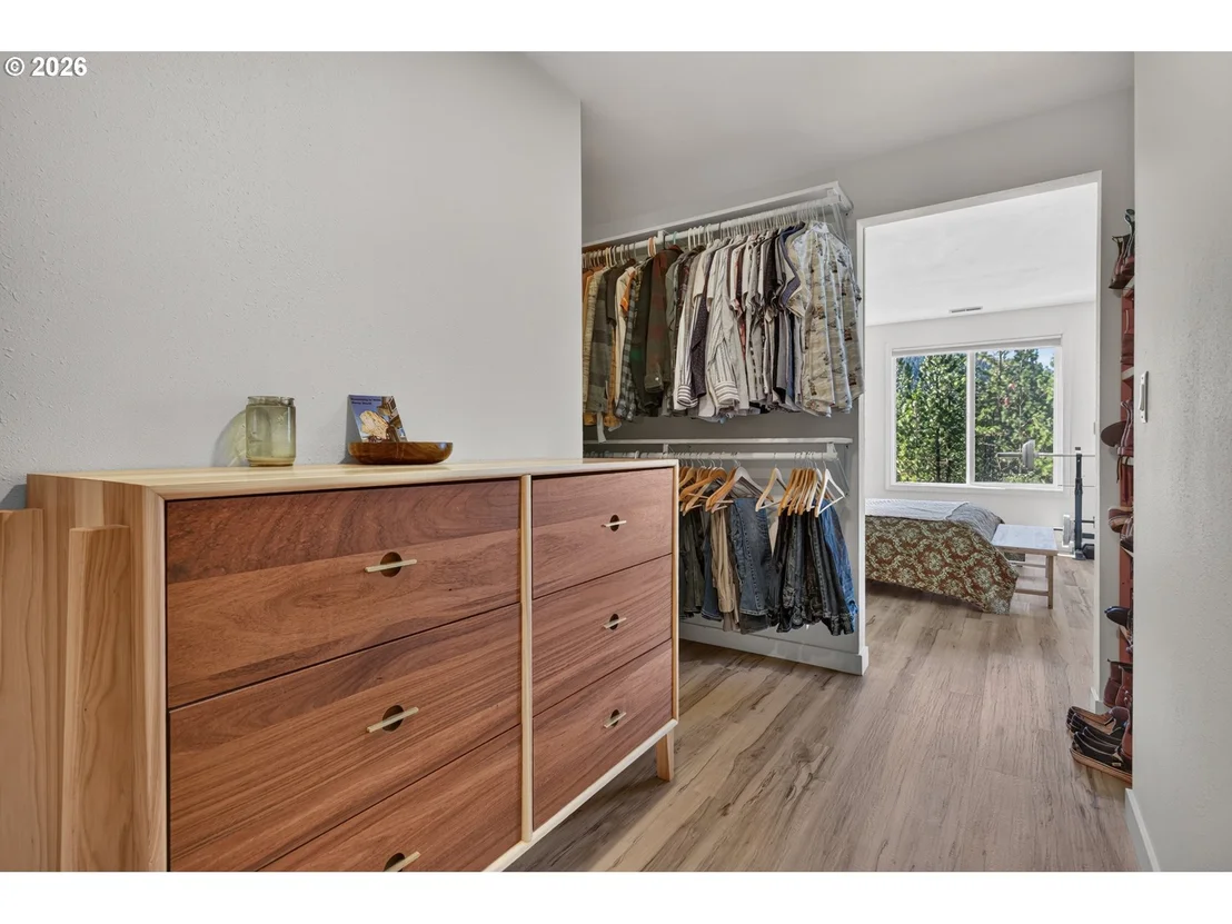 Photo of 207 W 52ND AVE