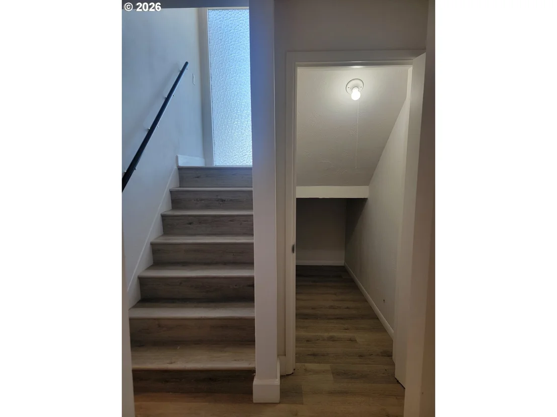 Photo of 2460 W 21ST AVE