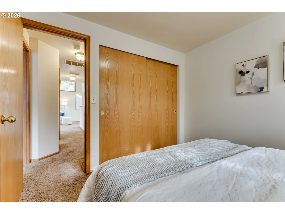 Photo of 3850 LANCASTER DR