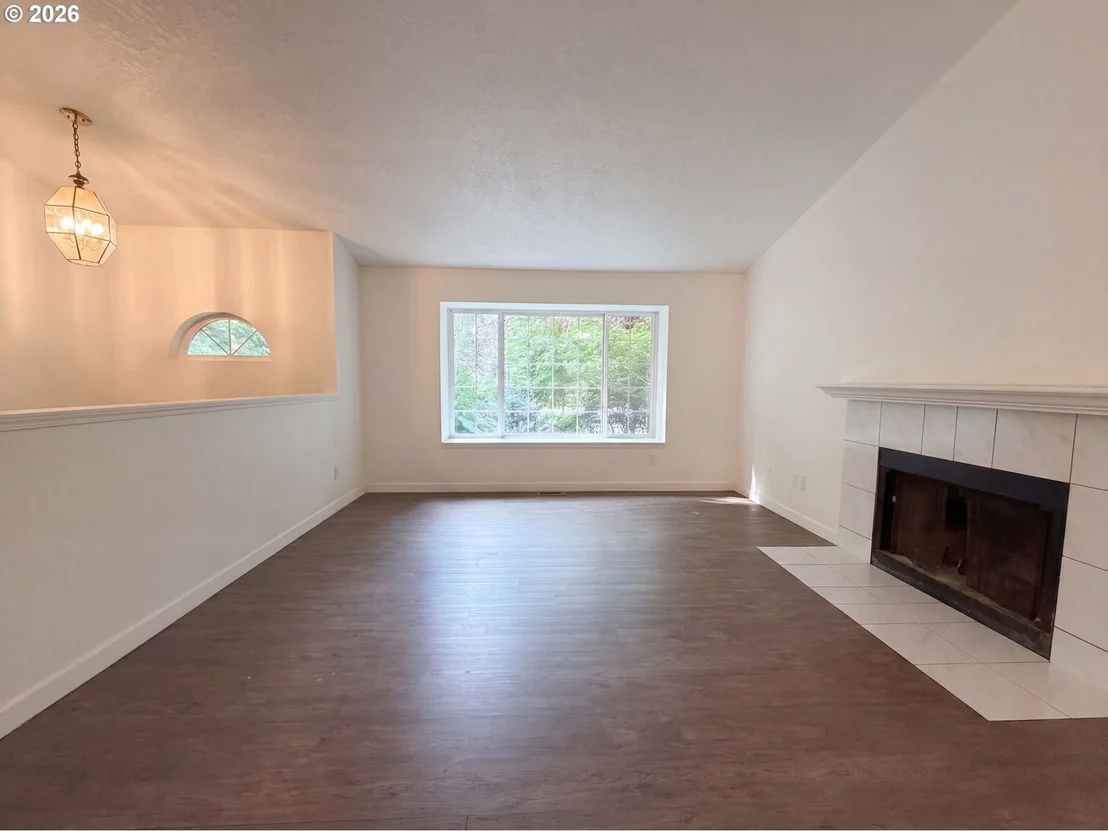 Photo of 845 SE 8TH ST