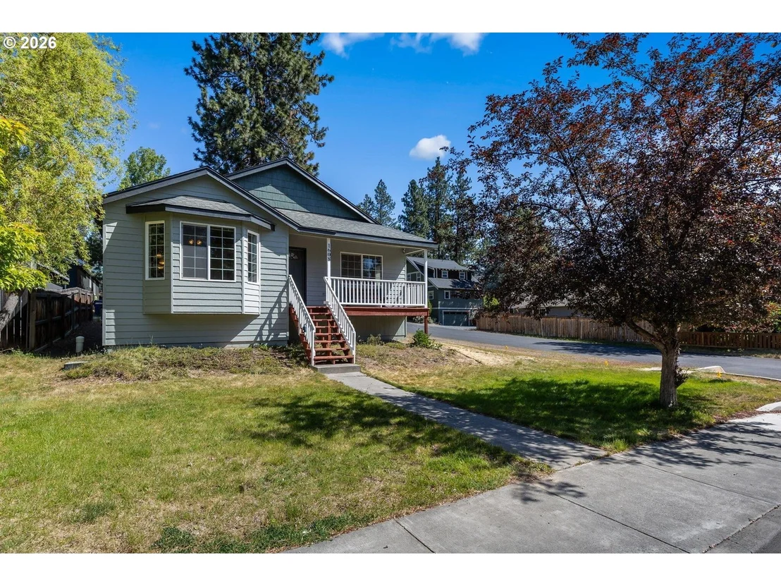 Photo of 1608 NW ELGIN AVE