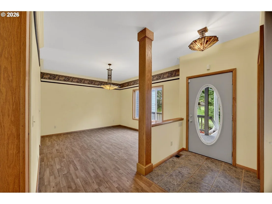 Photo of 720 KINGS AVE
