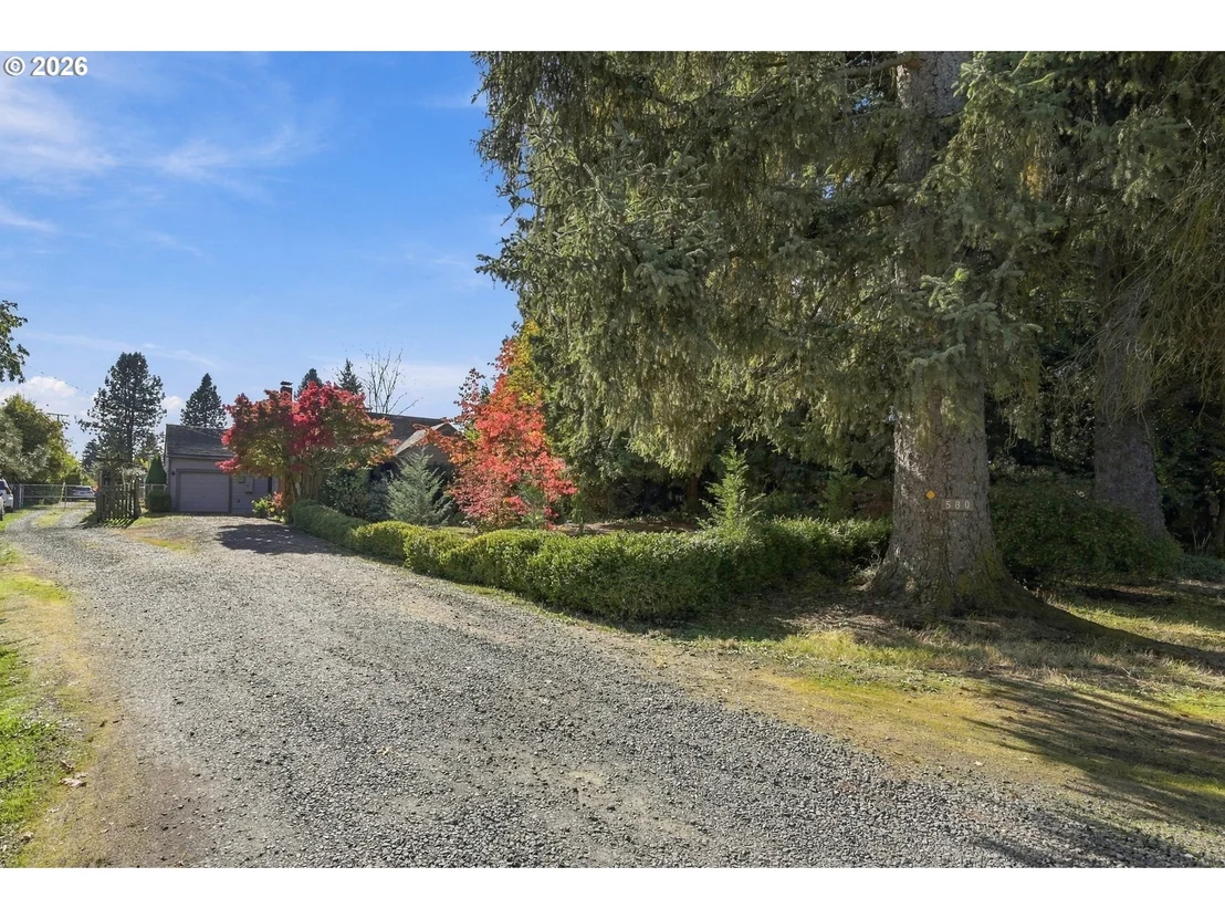 Photo of 580 HORN LN