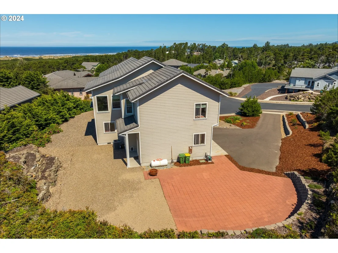 Photo of 21 TWIN TREE CT