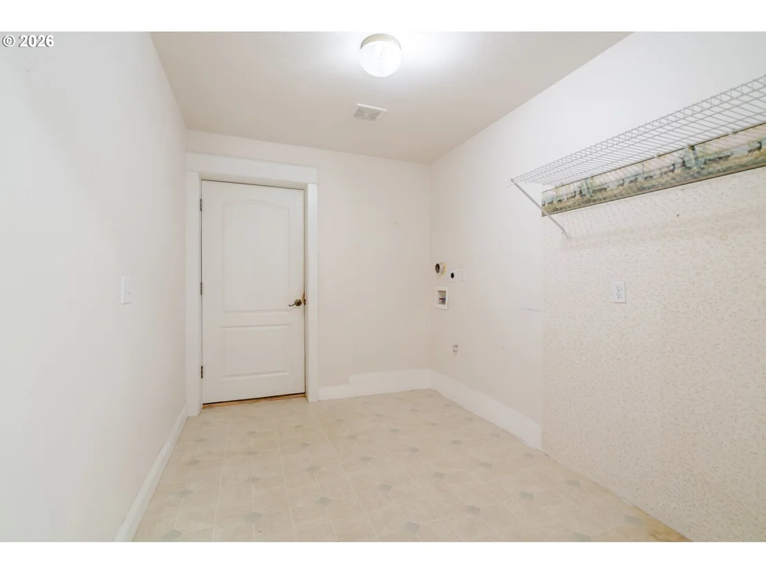 Photo of 440 SPAULDING AVE