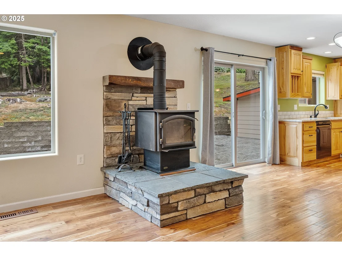 Photo of 3355 HUBERT RD