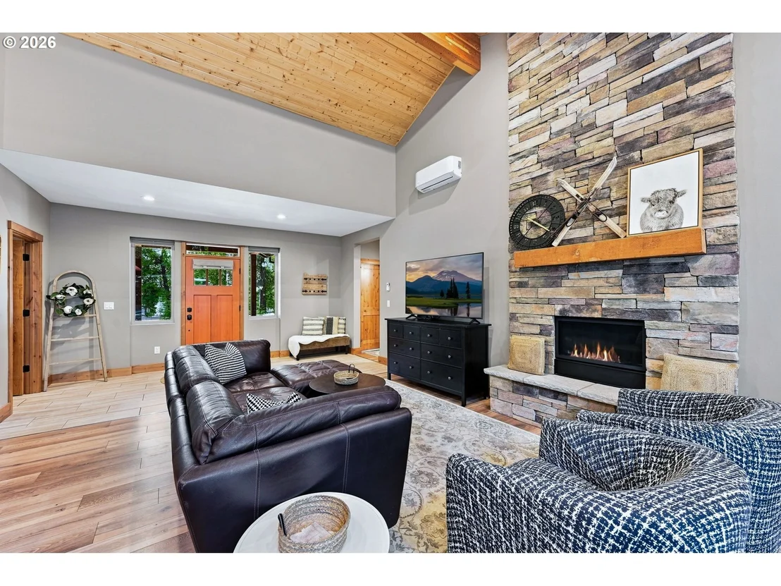 Photo of 13442 Galium