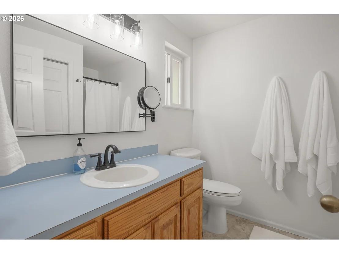 Photo of 1315 ARCADIA DR
