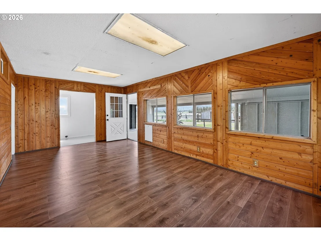 Photo of 25660 SPRAGUE RIVER RD
