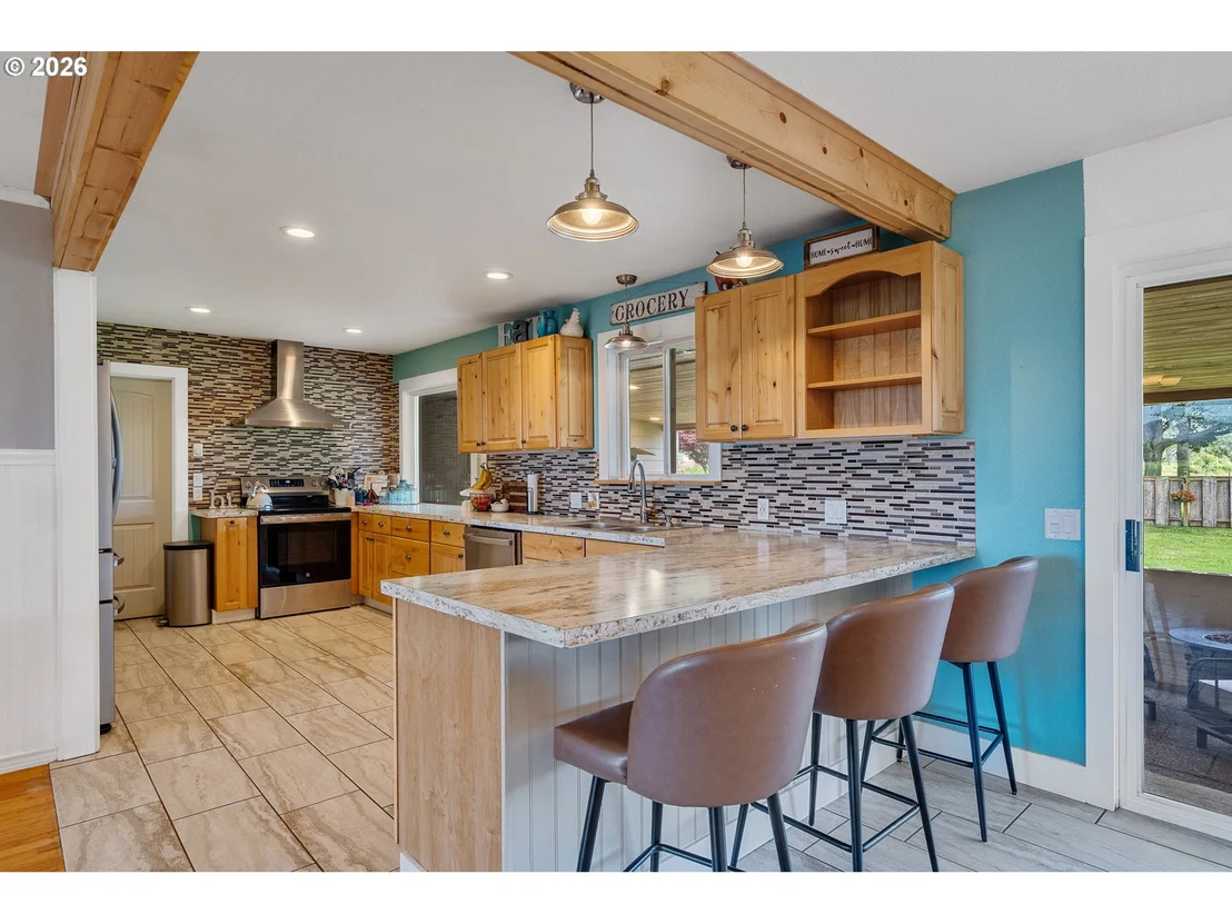 Photo of 7310 TRASK RIVER RD