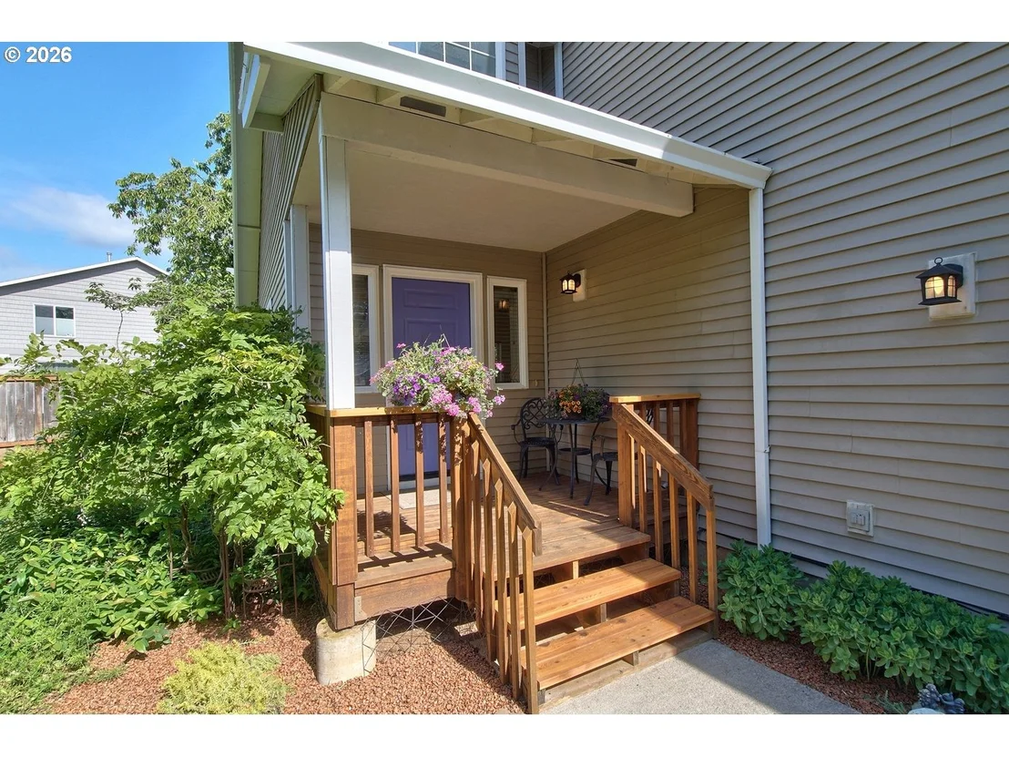 Photo of 469 HARRIS LN