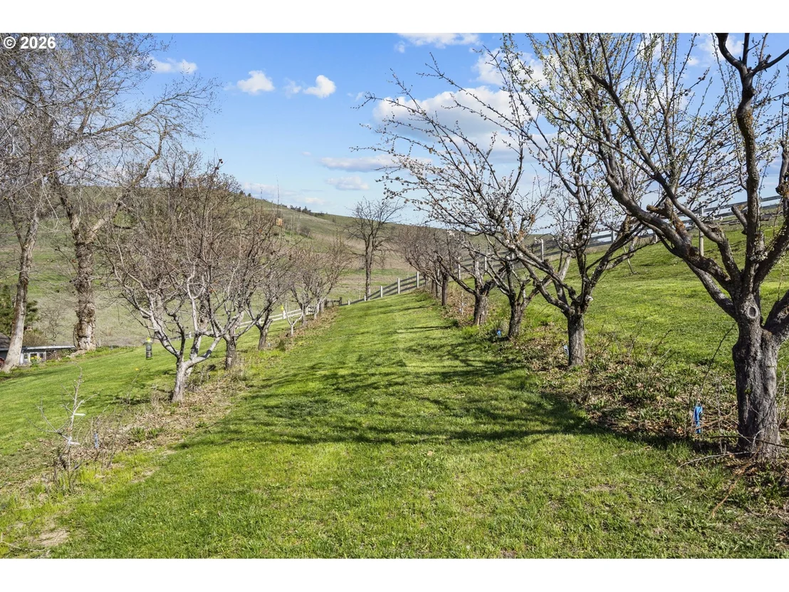 Photo of 3465 THREE MILE RD