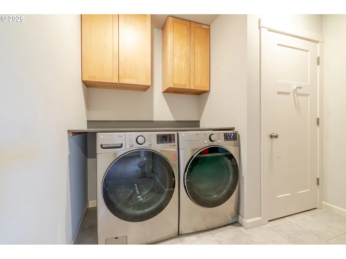 Photo of 235 WALNUT ST