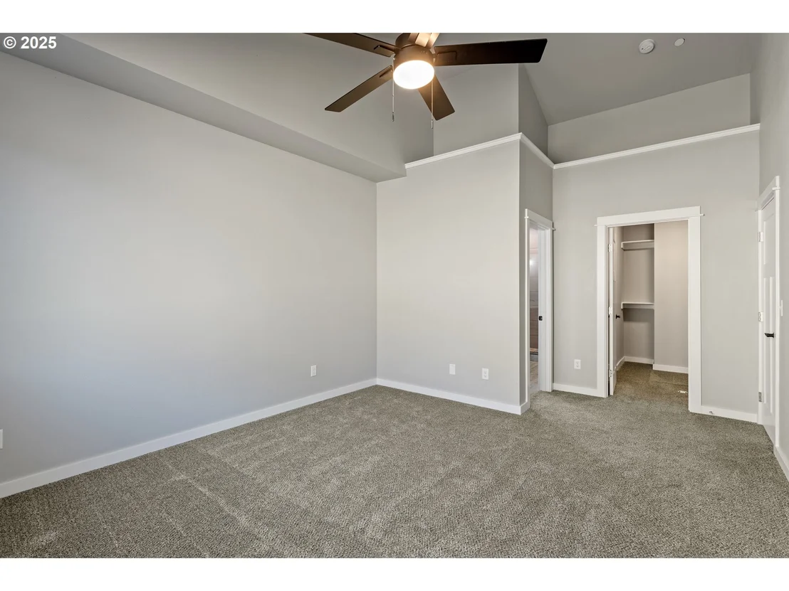 Photo of 664 BROOKS LOOP
