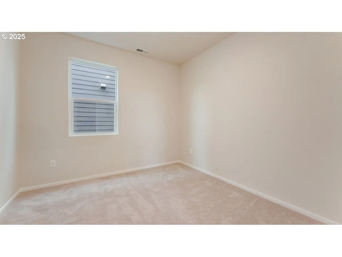 Photo of 435 Pietro ST NE