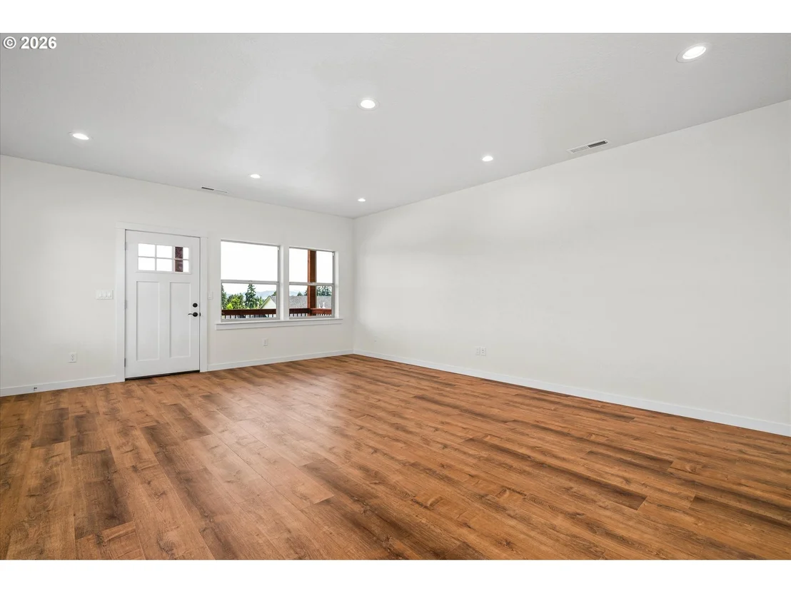 Photo of 763 BOULDER LOOP