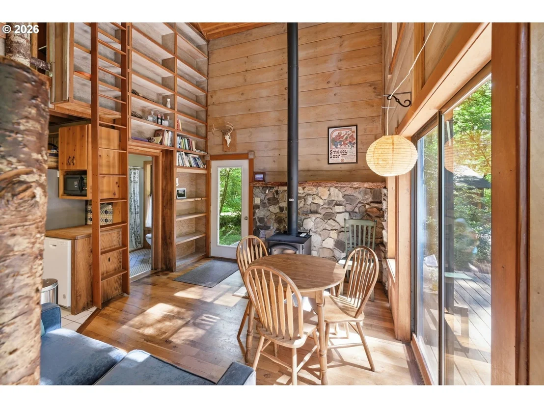 Photo of 55406 DELTA RD
