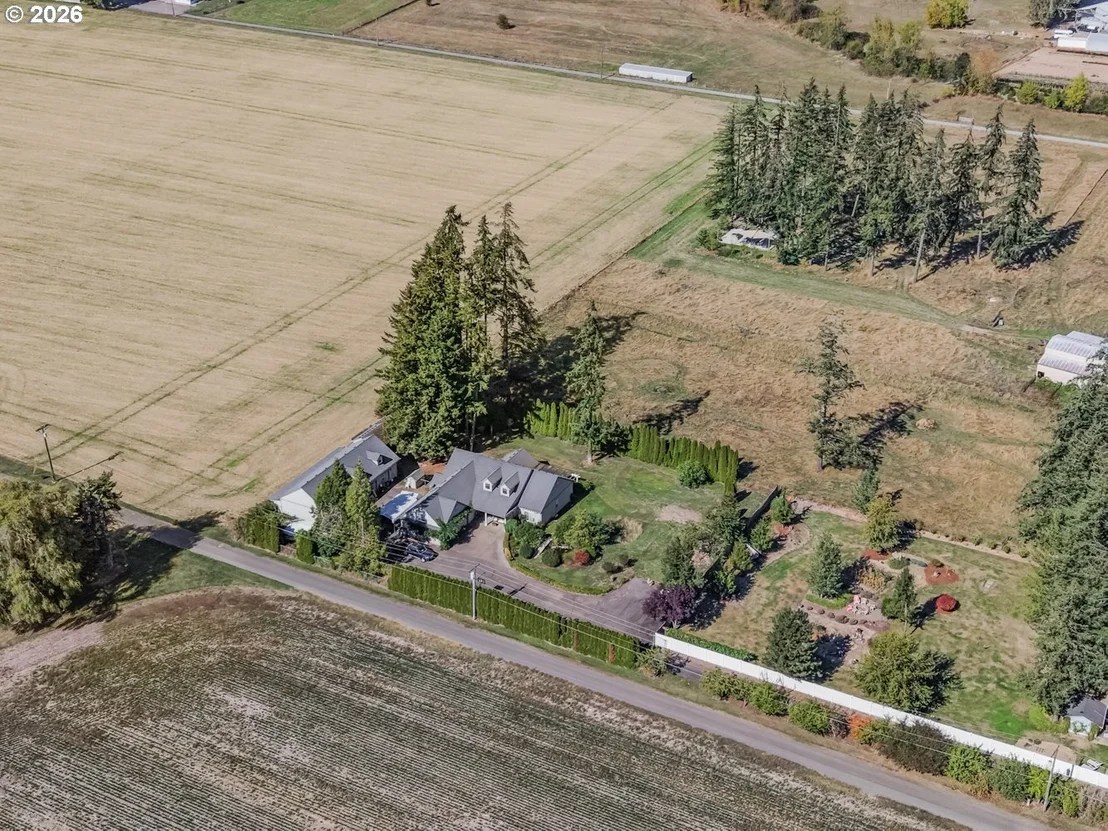 Photo of 30683 S HIGHWAY 213