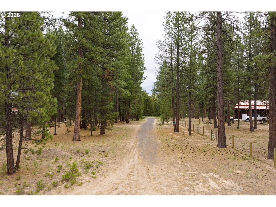 Photo of 153540 COLLAR DR