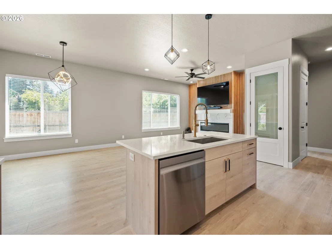 Photo of 544 BUSTER LN