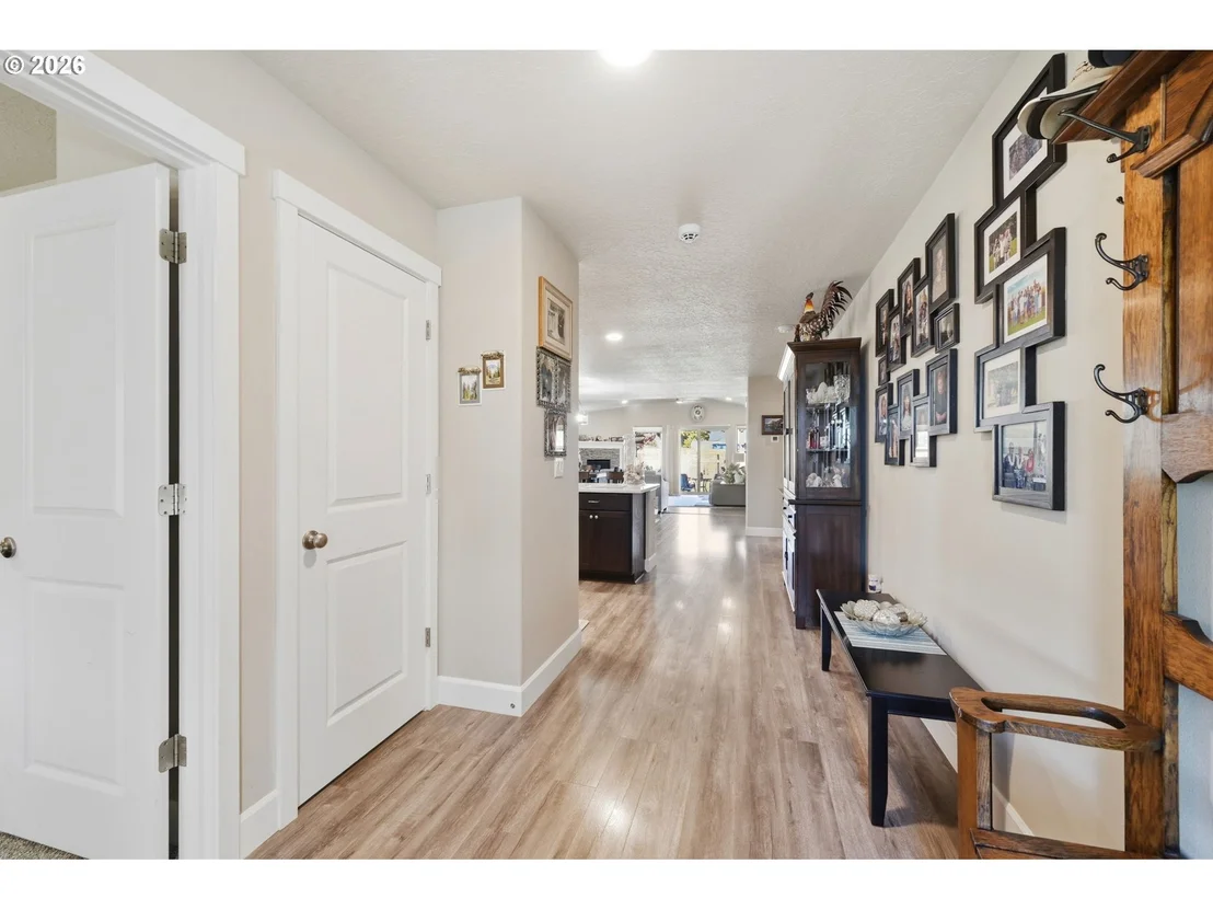 Photo of 975 ALDRICH WAY