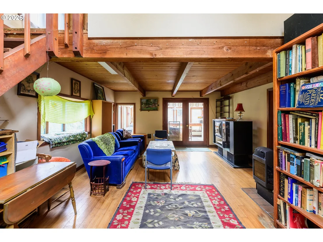 Photo of 1377 MOONSHINE PARK RD