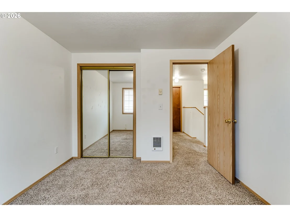 Photo of 112 LEA AVE