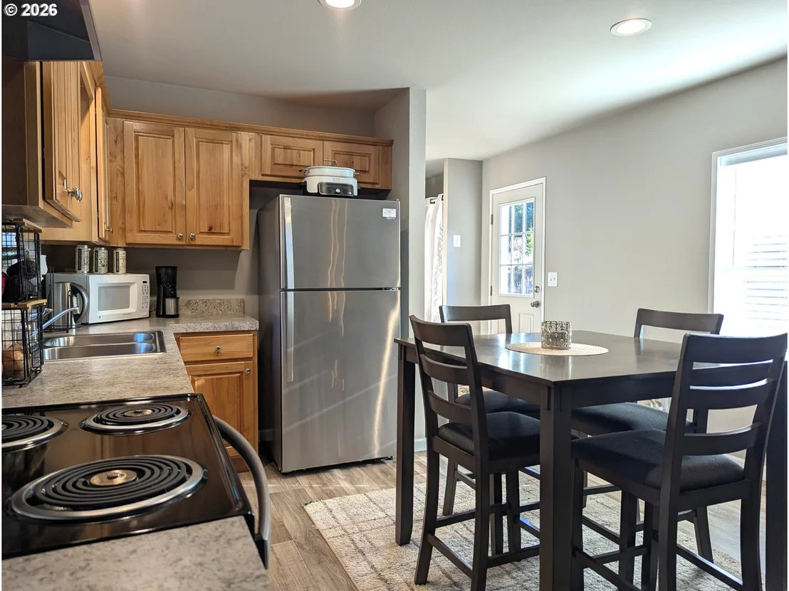 Photo of 48232 WESTOAK RD