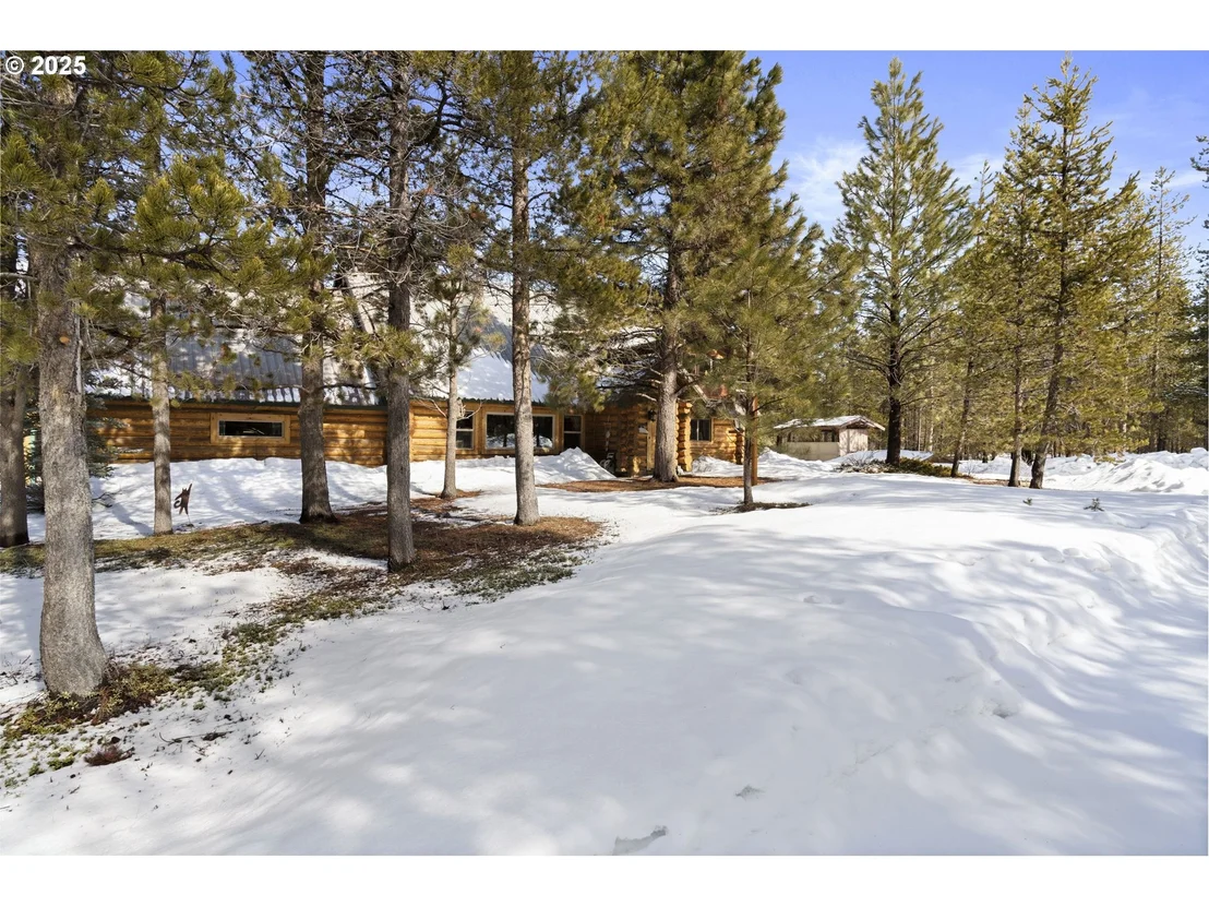 Photo of 140643 KAMLOOP LN