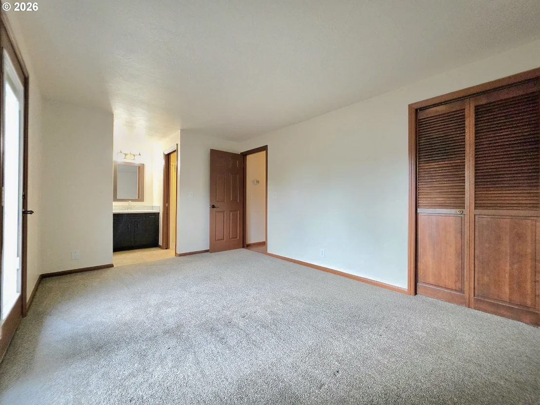Photo of 2916 ELYSIUM AVE