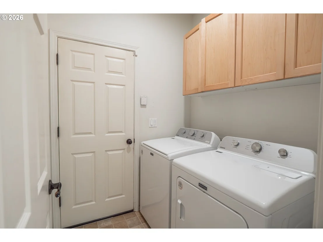 Photo of 1191 HEATHMAN DR