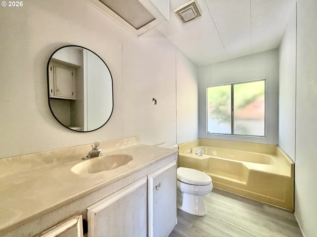 Photo of 76582 DAVIS RD