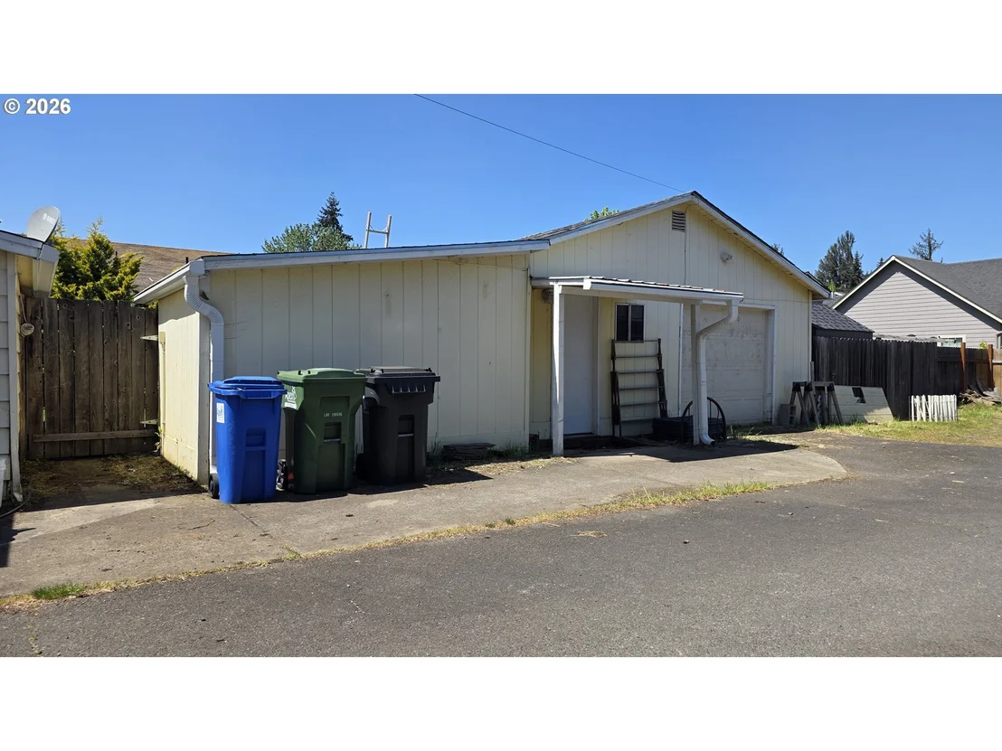 Photo of 3801 DOVE LN