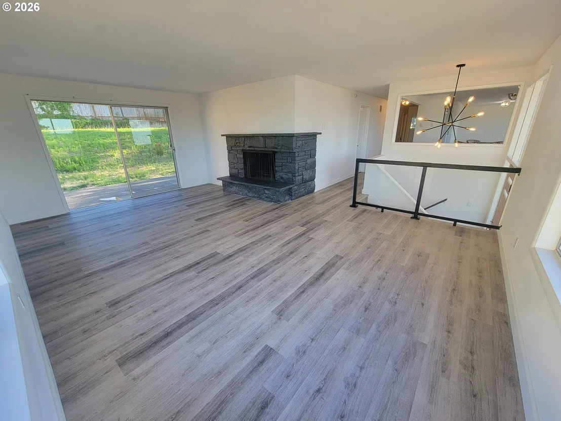 Photo of 2460 W 21ST AVE