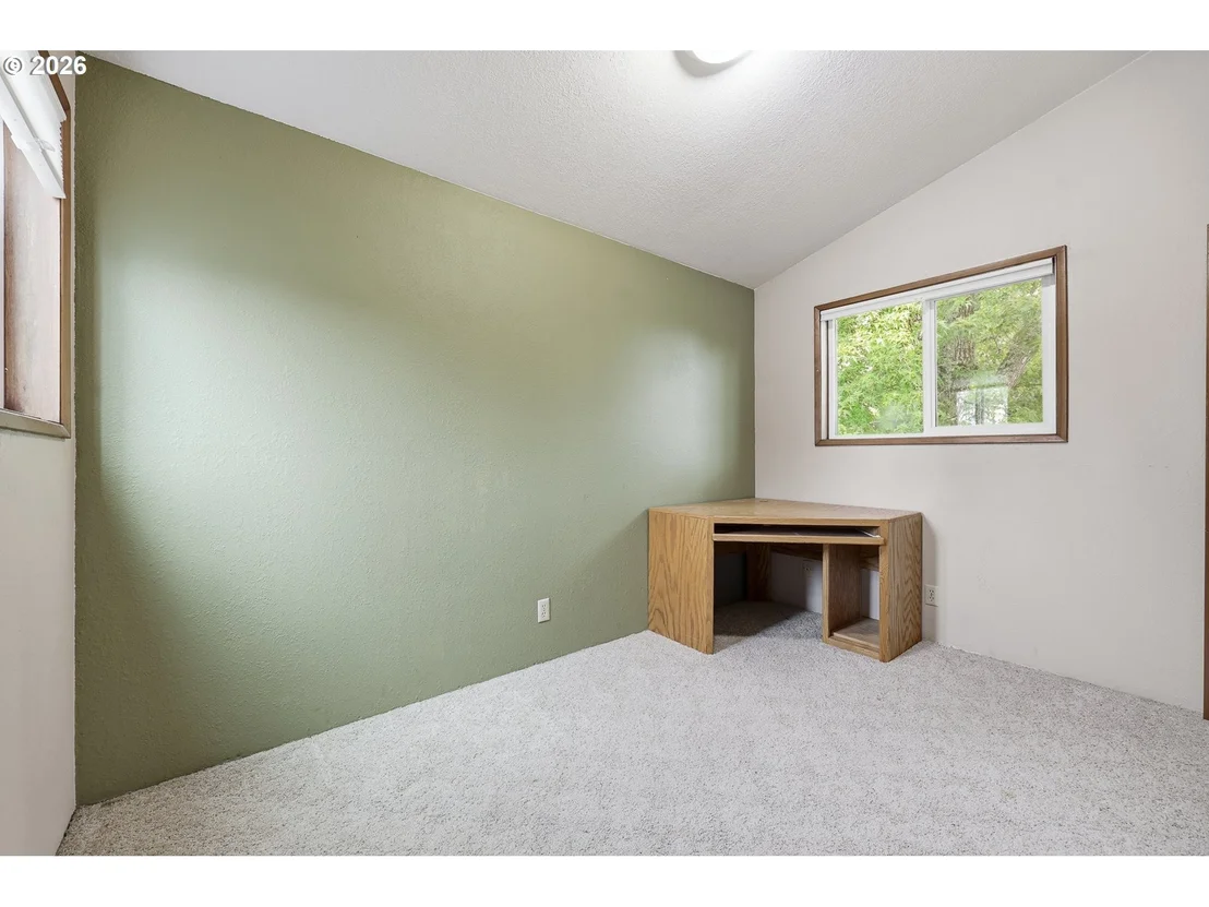 Photo of 460 TIMOTHY ST