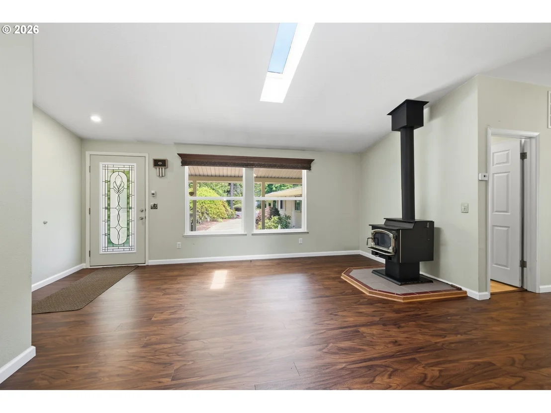 Photo of 489 SHERWOOD LOOP